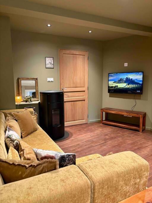 Suites Du Trefle Кольмар Экстерьер фото